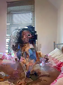 babycoco56 online show from March 9, 2026, 1:37 pm