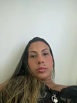 kifanyy online show from May 1, 2026, 7:29 pm