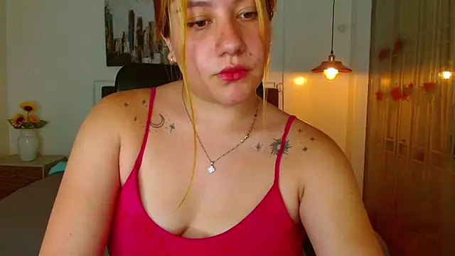 samanthachop online show from April 15, 2026, 7:58 pm