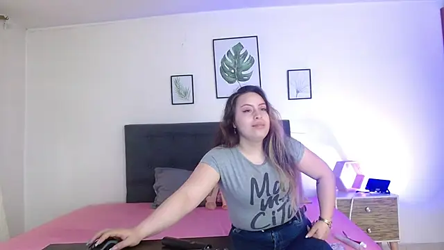 Snapshot of samanthachop chatting on June 15, 2026, 2:30 pm samanthachop online show from June 15, 2026, 2:30 pm