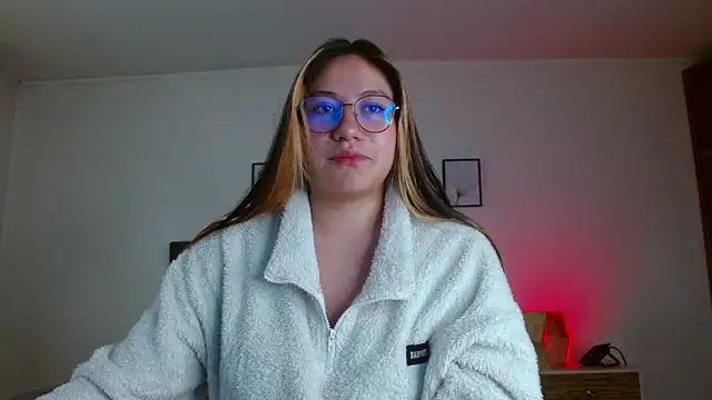 Snapshot of samanthachop chatting on June 19, 2026, 1:26 pm samanthachop online show from June 19, 2026, 1:26 pm