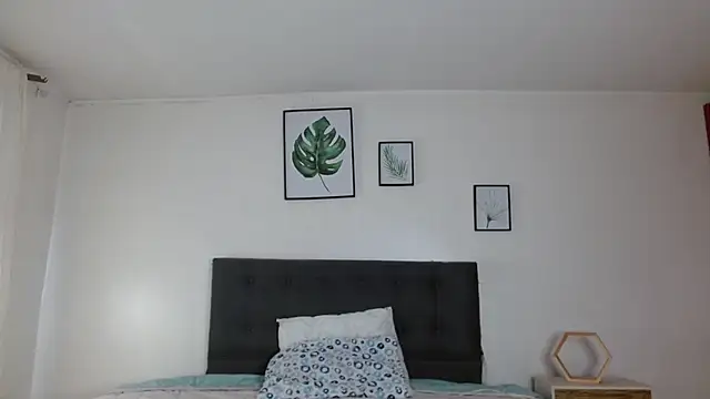Snapshot of samanthachop chatting on July 30, 2026, 1:43 pm samanthachop online show from July 30, 2026, 1:43 pm