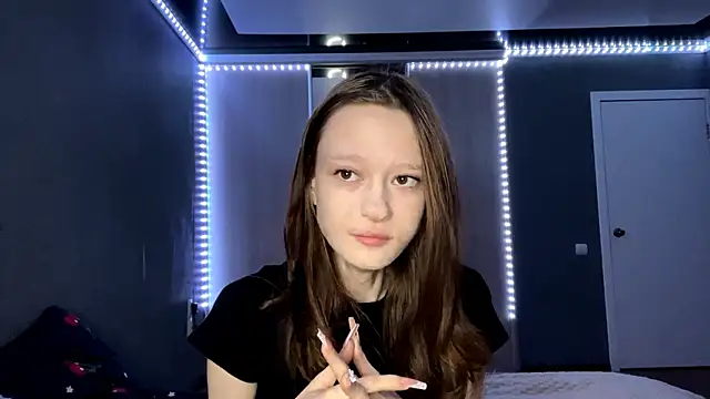 HousedMud online show from April 30, 2026, 8:04 pm