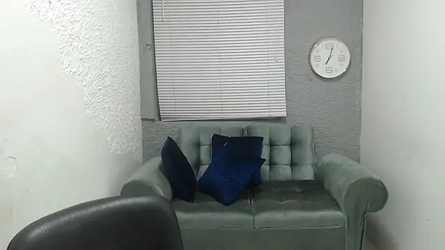 kimmyfuckass online show from April 28, 2026, 12:21 pm