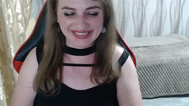 LioraW online show from March 8, 2026, 2:26 am