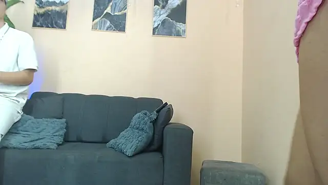 ValentinaeKlein online show from March 17, 2026, 3:55 am