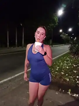 isabella ferrer99 online show from April 30, 2026, 5:03 am