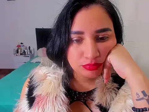 Snapshot of Alice_RouseSg chatting on March 11, 2026, 9:04 am Alice RouseSg online show from March 11, 2026, 9:04 am