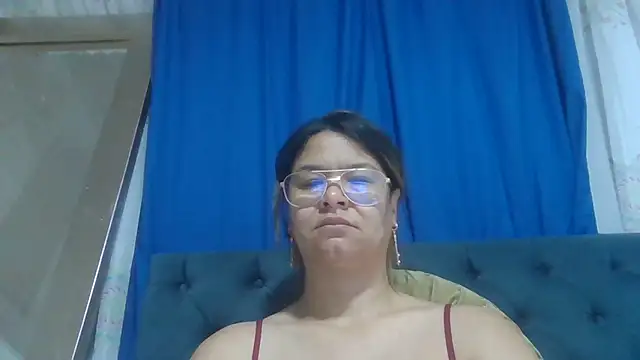 Jiwon Han online show from April 29, 2026, 11:55 pm