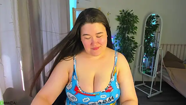 Miss Triss online show from June 24, 2026, 8:46 am