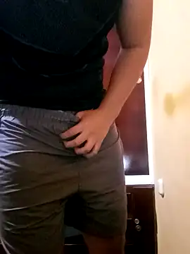 Snapshot of Hypeeboyy chatting on March 20, 2026, 9:30 pm Hypeeboyy online show from March 20, 2026, 9:30 pm