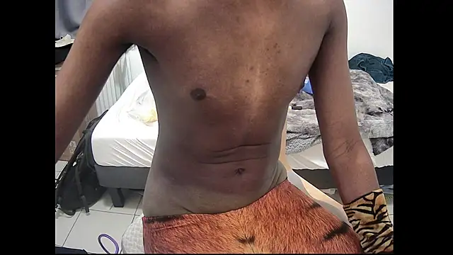 Tanned tiger1 online show from April 23, 2026, 7:05 pm