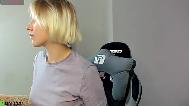 Snapshot of Ellish_Hill chatting on March 11, 2026, 12:49 am Ellish Hill online show from March 11, 2026, 12:49 am