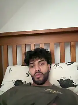 cutecupid online show from March 18, 2026, 2:09 pm