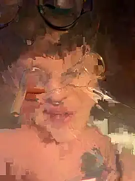 Snapshot of Xlilli69X chatting on May 14, 2026, 6:37 pm Xlilli69X online show from May 14, 2026, 6:37 pm