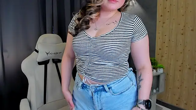 leilawinx online show from March 10, 2026, 1:16 pm