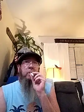 Snapshot of AgoneCanal chatting on May 11, 2026, 2:06 am AgoneCanal online show from May 11, 2026, 2:06 am