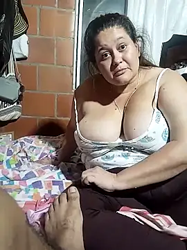 Johanna-dario online show from March 11, 2026, 4:07 am