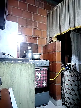 Johanna-dario online show from March 13, 2026, 9:27 am