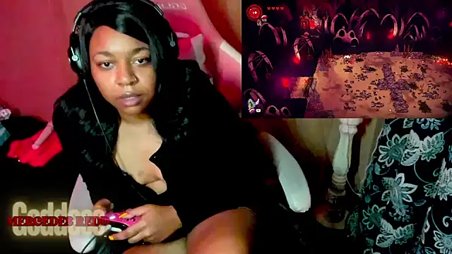 Goddess MercedesRedd online show from May 4, 2026, 2:02 pm