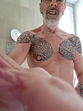 Snapshot of XXX666HEIL chatting on May 11, 2026, 10:21 am XXX666HEIL online show from May 11, 2026, 10:21 am