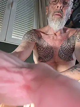 Snapshot of XXX666HEIL chatting on July 26, 2026, 5:42 pm XXX666HEIL online show from July 26, 2026, 5:42 pm