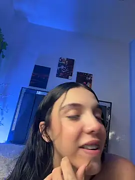 Snapshot of Jetf_Andrea_couple chatting on May 15, 2026, 4:03 pm Jetf Andrea couple online show from May 15, 2026, 4:03 pm