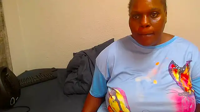 Busty42DDZA online show from April 26, 2026, 9:40 am