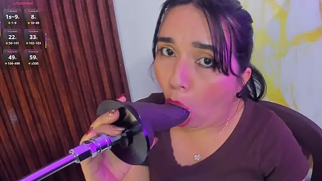 Liana milf online show from March 8, 2026, 8:12 pm