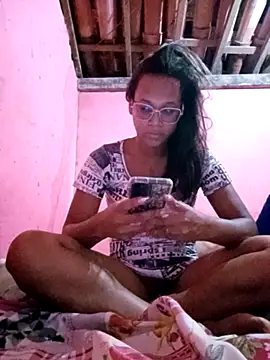 Snapshot of Sraveneno chatting on March 20, 2026, 9:19 pm Sraveneno online show from March 20, 2026, 9:19 pm