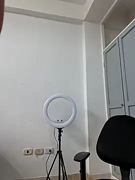 Ashly pinkxx online show from March 10, 2026, 8:47 pm