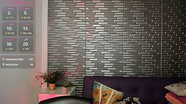 Tamaraa velez online show from May 1, 2026, 9:14 am