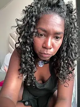 maryjane ebony online show from May 29, 2026, 2:04 pm