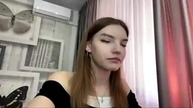 NellyMauson online show from March 8, 2026, 9:13 am