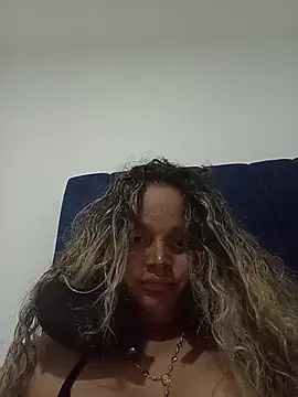 Pamela Uribe online show from March 16, 2026, 1:44 am