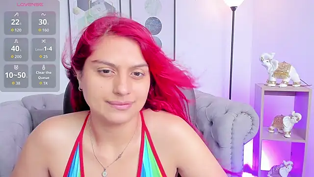 Raven-reyess online show from May 1, 2026, 8:46 pm