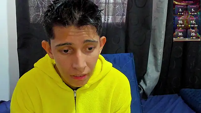 Snapshot of gomitaboy1 chatting on May 12, 2026, 6:27 pm gomitaboy1 online show from May 12, 2026, 6:27 pm
