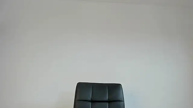 Snapshot of Jaddyy__ chatting on May 17, 2026, 5:09 pm Jaddyy online show from May 17, 2026, 5:09 pm