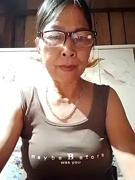 Snapshot of Sky-rain98 chatting on May 8, 2026, 5:51 pm Sky-rain98 online show from May 8, 2026, 5:51 pm