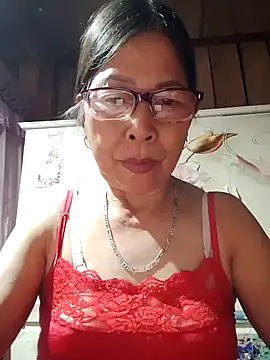 Snapshot of Sky-rain98 chatting on May 11, 2026, 5:54 pm Sky-rain98 online show from May 11, 2026, 5:54 pm