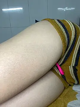 -Bebefin- online show from March 5, 2026, 4:36 pm