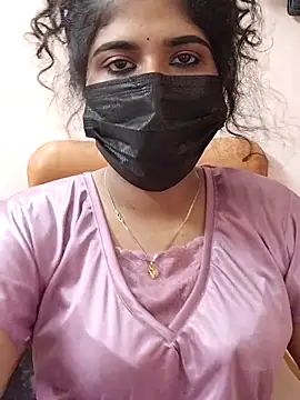 Sunitha28 online show from April 28, 2026, 3:17 pm