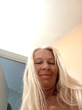 Snapshot of ViktoriaSexi1 chatting on June 4, 2026, 7:47 am ViktoriaSexi1 online show from June 4, 2026, 7:47 am