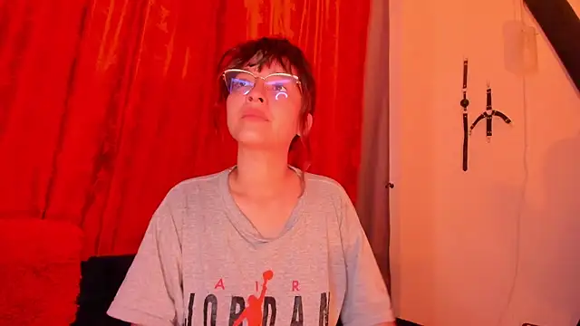 MelissaGirat  online show from March 16, 2026, 11:25 am