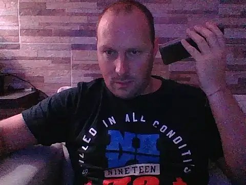 Snapshot of lustonfan chatting on March 12, 2026, 2:50 am lustonfan online show from March 12, 2026, 2:50 am