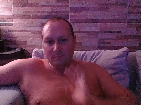 Snapshot of lustonfan chatting on March 14, 2026, 1:12 am lustonfan online show from March 14, 2026, 1:12 am