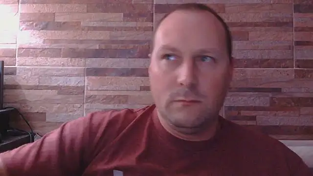 lustonfan online show from April 29, 2026, 2:26 am