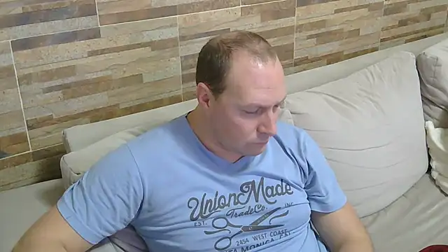 lustonfan online show from May 27, 2026, 12:24 pm