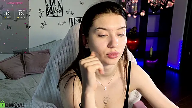 Sugar Kitten12 online show from June 8, 2026, 1:28 am
