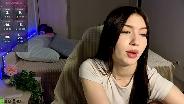 Sugar Kitten12 online show from June 17, 2026, 1:30 am